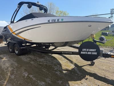 BOATZON | Glastron GTS245 2017