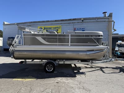 BOATZON | Godfrey 1680 Experience 2025