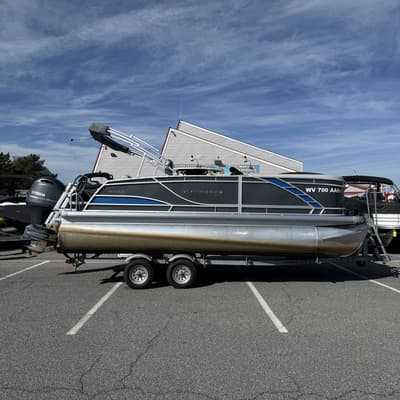 BOATZON | Godfrey 215 C 2021