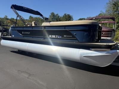 BOATZON | Godfrey 2286 FSX Tri Toon 2025