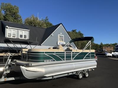 BOATZON | Godfrey Aqua Patio 220 2016