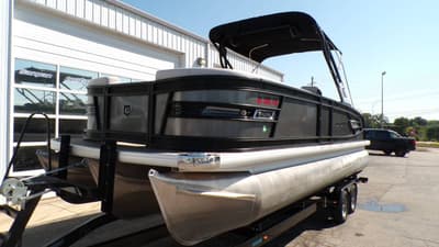 BOATZON | Godfrey Aqua Patio 2500 ULC 2021