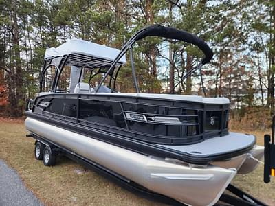 BOATZON | Godfrey AquaPatio Sundeck 275 SDC 2025 BOATZON | Godfrey AquaPatio Sundeck 275 SDC 2025