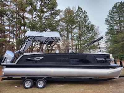 BOATZON | Godfrey AquaPatio Sundeck 275 SDC 2026 BOATZON | Godfrey AquaPatio Sundeck 275 SDC 2026