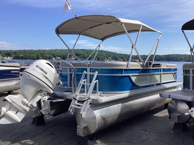 BOATZON | Godfrey EX 2086 SBX 2026