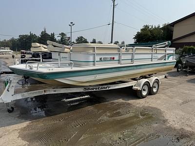 BOATZON | Godfrey FD226R 1995