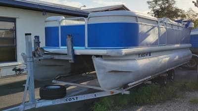 BOATZON | GODFREY MARINE AQUA PATIO 220 2003