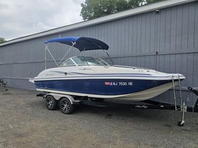 BOATZON | GODFREY MARINE SUNDECK 187 IO 2012