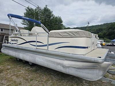 BOATZON | GODFREY MARINE SW2019C 2005 BOATZON | GODFREY MARINE SW2019C 2005