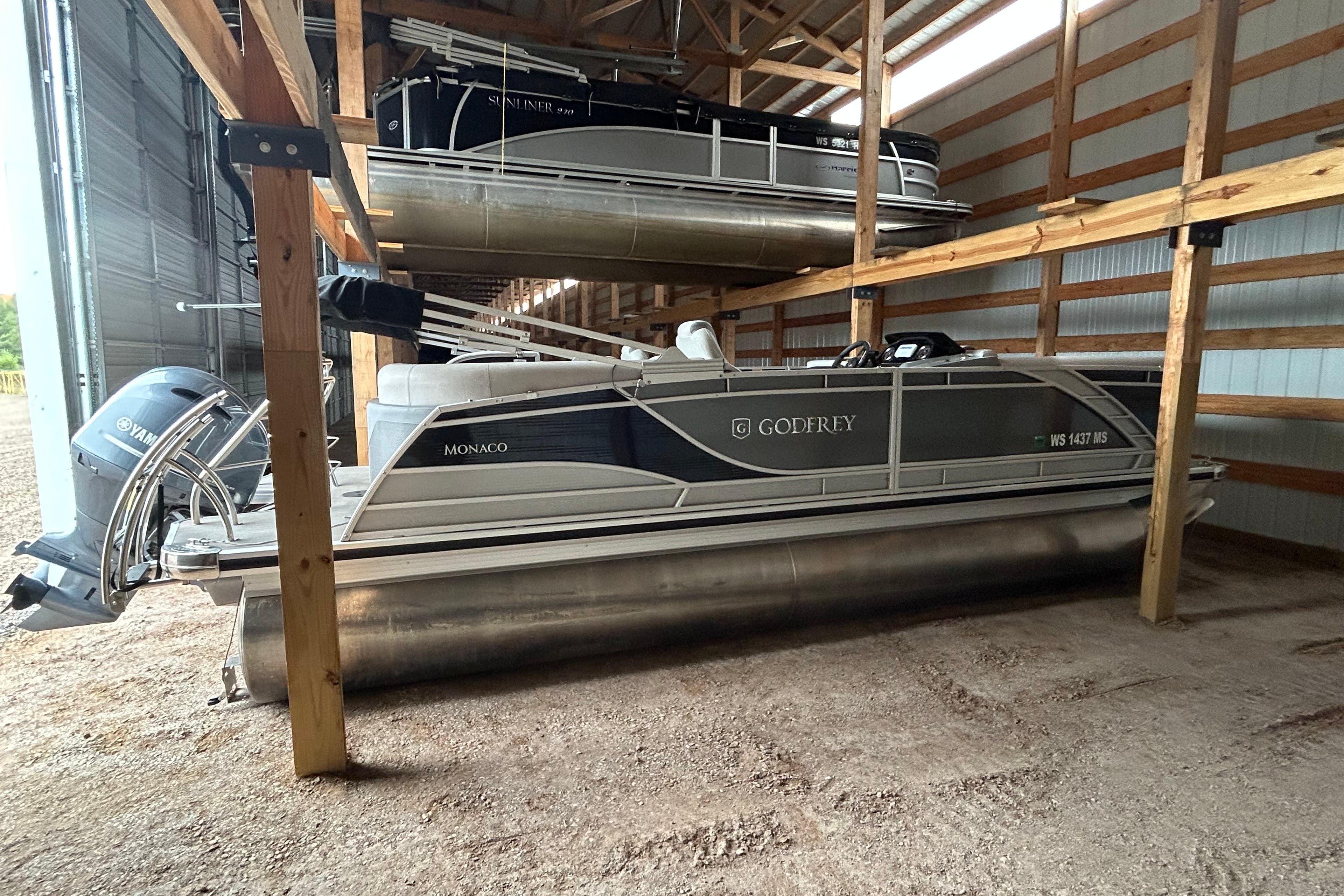Godfrey Monaco 235 SB 2021