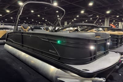BOATZON | Godfrey Monaco 25 Ultra Lounge Tritoon  255 ULC 2026
