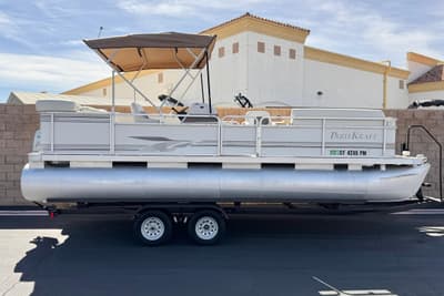 BOATZON | Godfrey Parti Kraft 240 ES 1999 BOATZON | Godfrey Parti Kraft 240 ES 1999