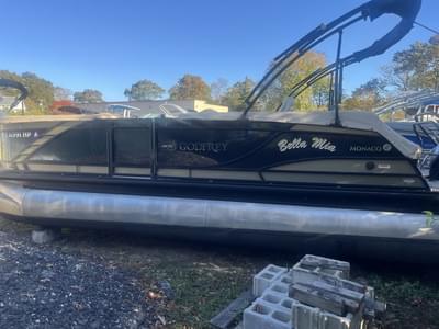 BOATZON | Godfrey Pontoons Monaco 235 C 2021