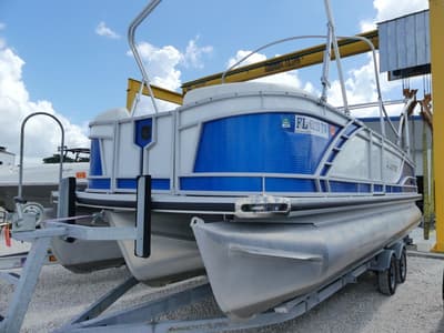 BOATZON | Godfrey Pontoons Monaco 235 SFL 2023