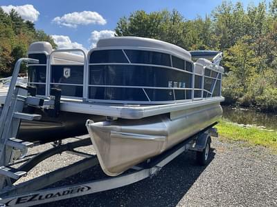 BOATZON | Godfrey Pontoons SW 1880 C 2017 BOATZON | Godfrey Pontoons SW 1880 C 2017