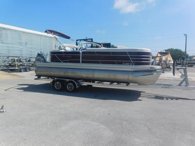 BOATZON | Godfrey Pontoons SW 2186 C TT25 2020