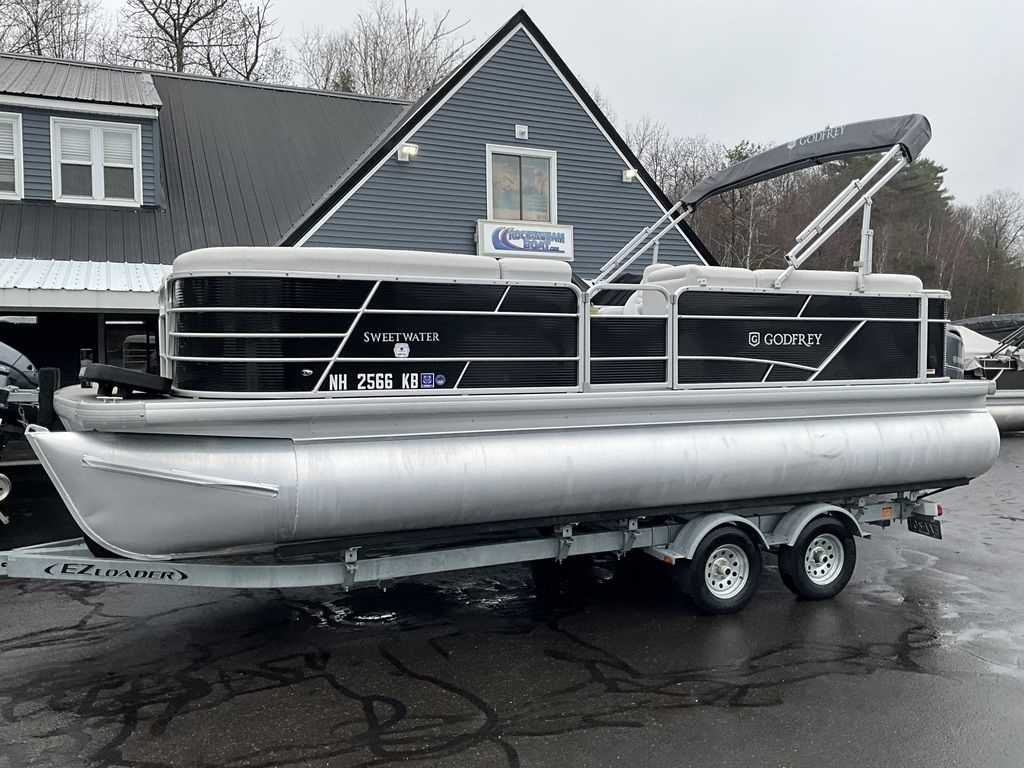 2020 Godfrey Pontoons SW 2286 C - Sold Boat