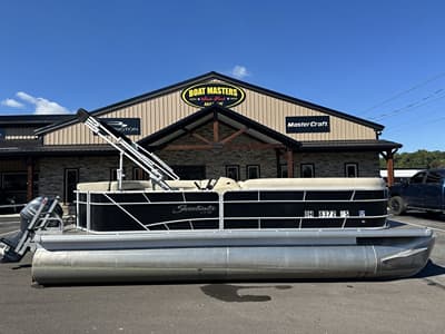 BOATZON | Godfrey Pontoons SW 2286 C 2017