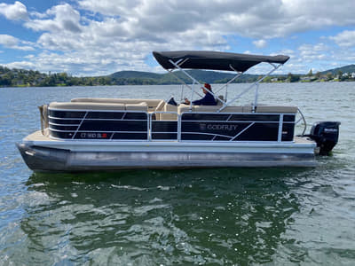 BOATZON | Godfrey Pontoons SW 2286 C GTP 27 in 2021