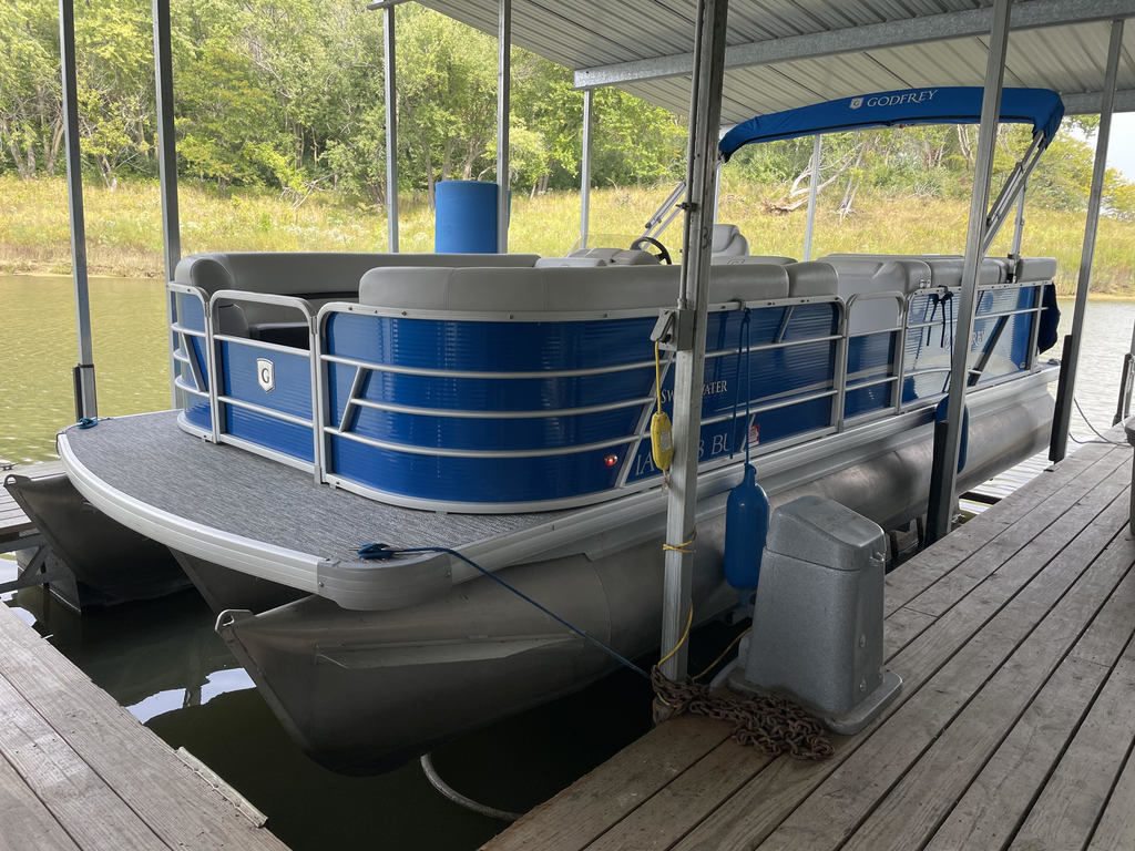 2021 Godfrey Pontoons SW 2286 C Sport Tube 27 in - Sold Boat