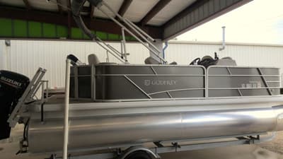 BOATZON | Godfrey Pontoons Sweetwater 2086 F 2023
