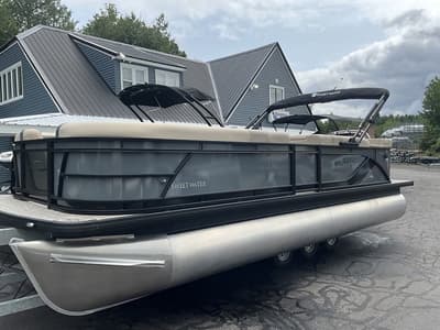 BOATZON | Godfrey Pontoons Sweetwater 2286 C 27 iMPACT Center Tube Package 2027 BOATZON | Godfrey Pontoons Sweetwater 2286 C 27 iMPACT Center Tube Package 2027