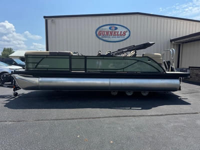 BOATZON | Godfrey Pontoons Sweetwater 2286 QS 27 iMPACT Center Tube Package 2026 BOATZON | Godfrey Pontoons Sweetwater 2286 QS 27 iMPACT Center Tube Package 2026