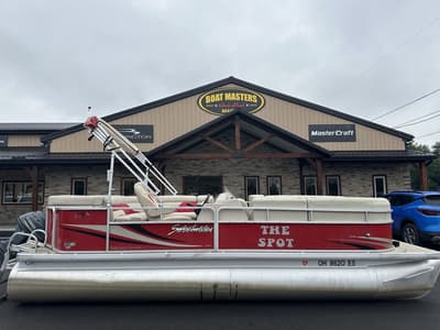 BOATZON | Godfrey Pontoons Sweetwater 2286 RE3 2010