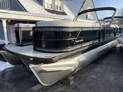 BOATZON | Godfrey Pontoons Sweetwater 2286 SB 27 iMPACT Center Tube Package 2026 BOATZON | Godfrey Pontoons Sweetwater 2286 SB 27 iMPACT Center Tube Package 2026