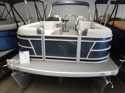 BOATZON | Godfrey Pontoons Sweetwater 2286 SB 27 iMPACT Center Tube Package 2027