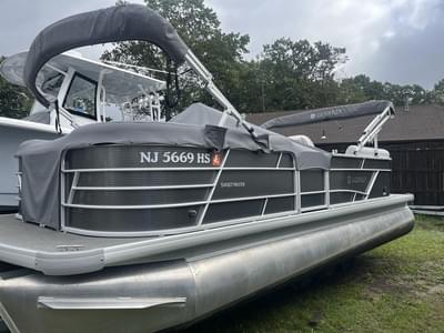 BOATZON | Godfrey Pontoons Sweetwater 2286 SB 27 in 2023 BOATZON | Godfrey Pontoons Sweetwater 2286 SB 27 in 2023