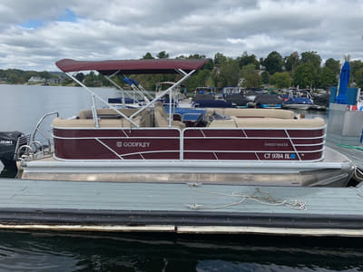 BOATZON | Godfrey Pontoons Sweetwater 2286 SB GTP 27 in Center Tube 2022 BOATZON | Godfrey Pontoons Sweetwater 2286 SB GTP 27 in Center Tube 2022