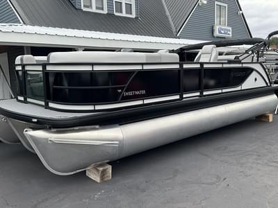 BOATZON | Godfrey Pontoons Sweetwater 2286 SFL Sport Tube 27 in Package 2026