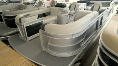 BOATZON | Godfrey Pontoons Sweetwater 2286 SFLC 27 iMPACT Center Tube Package 2026