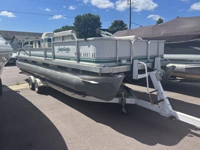 BOATZON | Godfrey Pontoons Sweetwater 2424XL 1998