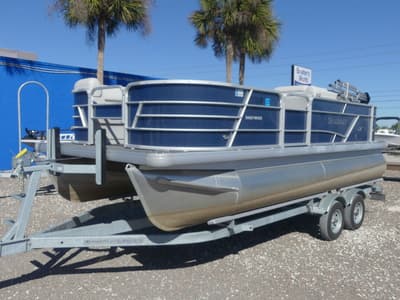 BOATZON | Godfrey Pontoons Sweetwater Xperience 1880 FX 2022