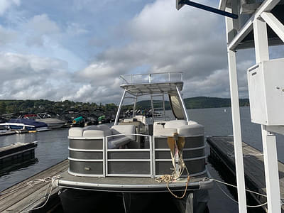 BOATZON | Godfrey Pontoons SWPE 255 SDP 2017