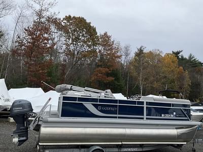 BOATZON | Godfrey Pontoons Xperience 1880 CX 2025 BOATZON | Godfrey Pontoons Xperience 1880 CX 2025