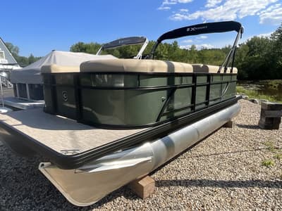 BOATZON | Godfrey Pontoons Xperience 1880 CX 2027