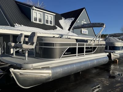 BOATZON | Godfrey Pontoons Xperience 2086 FX 25 in Package 2026