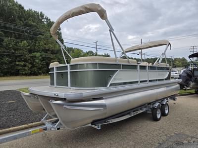 BOATZON | Godfrey Pontoons Xperience 2286 SBX Sport Tube 27 in Package 2026