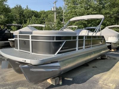 BOATZON | Godfrey Pontoons Xperience 2286 SFLX Sport Tube 27 in Package 2025 BOATZON | Godfrey Pontoons Xperience 2286 SFLX Sport Tube 27 in Package 2025