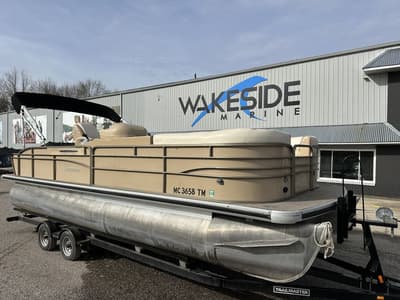 BOATZON | Godfrey PTC 2500 RE IO 2008