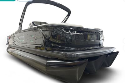 BOATZON | Godfrey SanPan 25 MidTable Flip Lounge Tritoon 2500 MTF 2027 BOATZON | Godfrey SanPan 25 MidTable Flip Lounge Tritoon 2500 MTF 2027