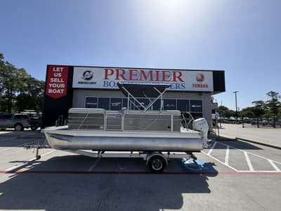 BOATZON | Godfrey SW 2080CX 2023 BOATZON | Godfrey SW 2080CX 2023