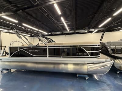 BOATZON | Godfrey SW 2086 Cruise wPIT 2026