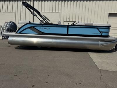 BOATZON | Godfrey SW 2286 QS 2025 BOATZON | Godfrey SW 2286 QS 2025