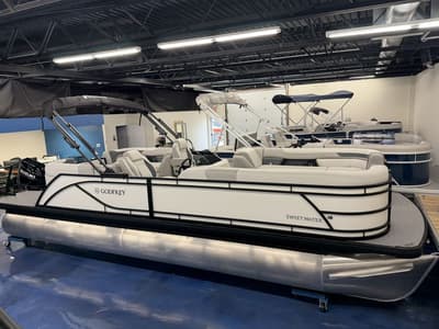 BOATZON | Godfrey SW 2286 SBC 2026