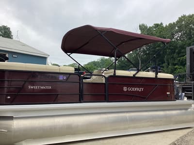 BOATZON | Godfrey SW2186SB 2020