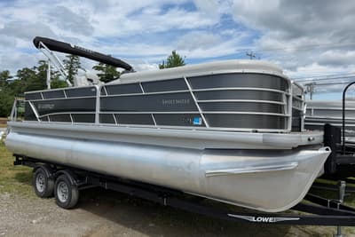 BOATZON | Godfrey SW2286FS 2022